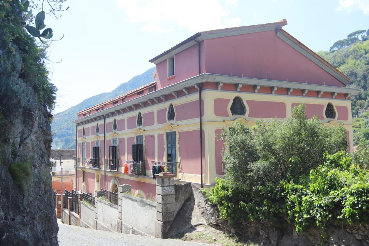 Palazzo Pellegrino Vietri Villa Екстериор снимка